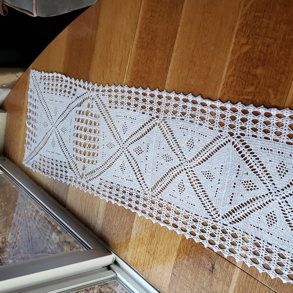 Handmade long doili table runner unique #3 - Picture 3 of 5